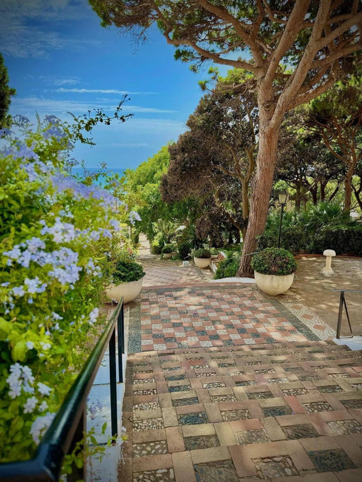 Home 120, Mansion Alhamar Sitio de Calahonda Exterior photo